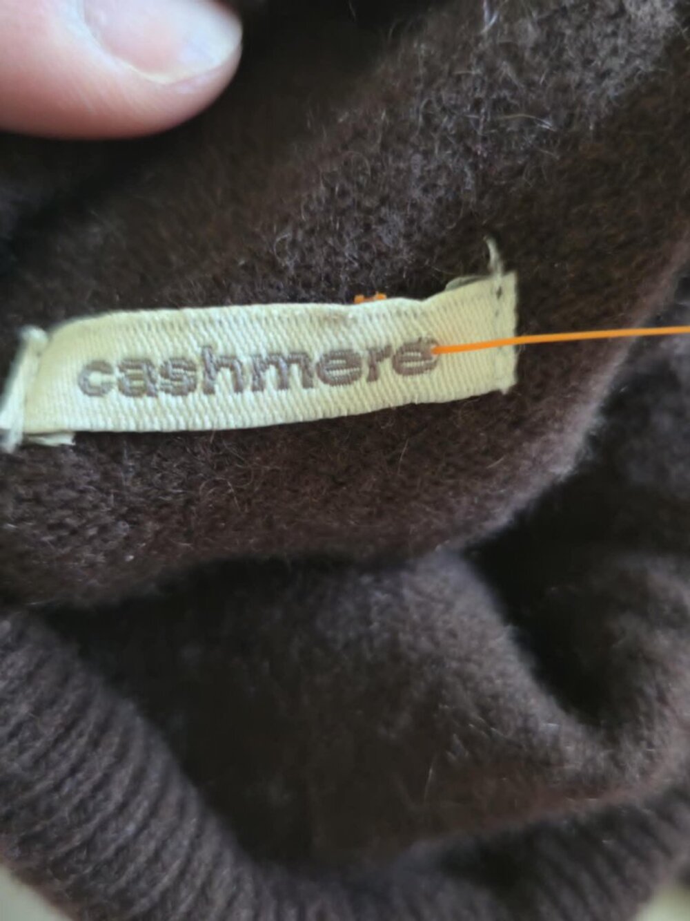 Vintage 100% Cashmere Turtleneck Sweater | Brown | Made in Hong Kong | Size M - Picture 4 of 6